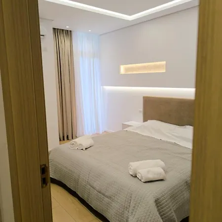 James Studio *